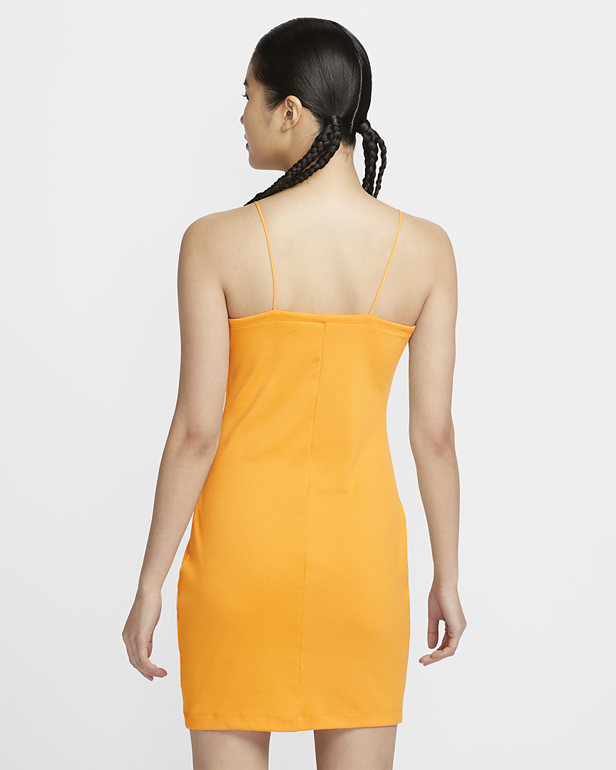 Sukienka Nike Sportswear Chill Knit yellow - obrazek 2