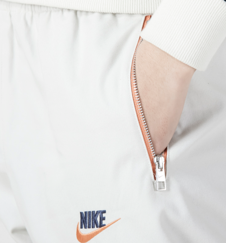 Spodnie sportowe Nike Sportswear NSW białe - obrazek 3