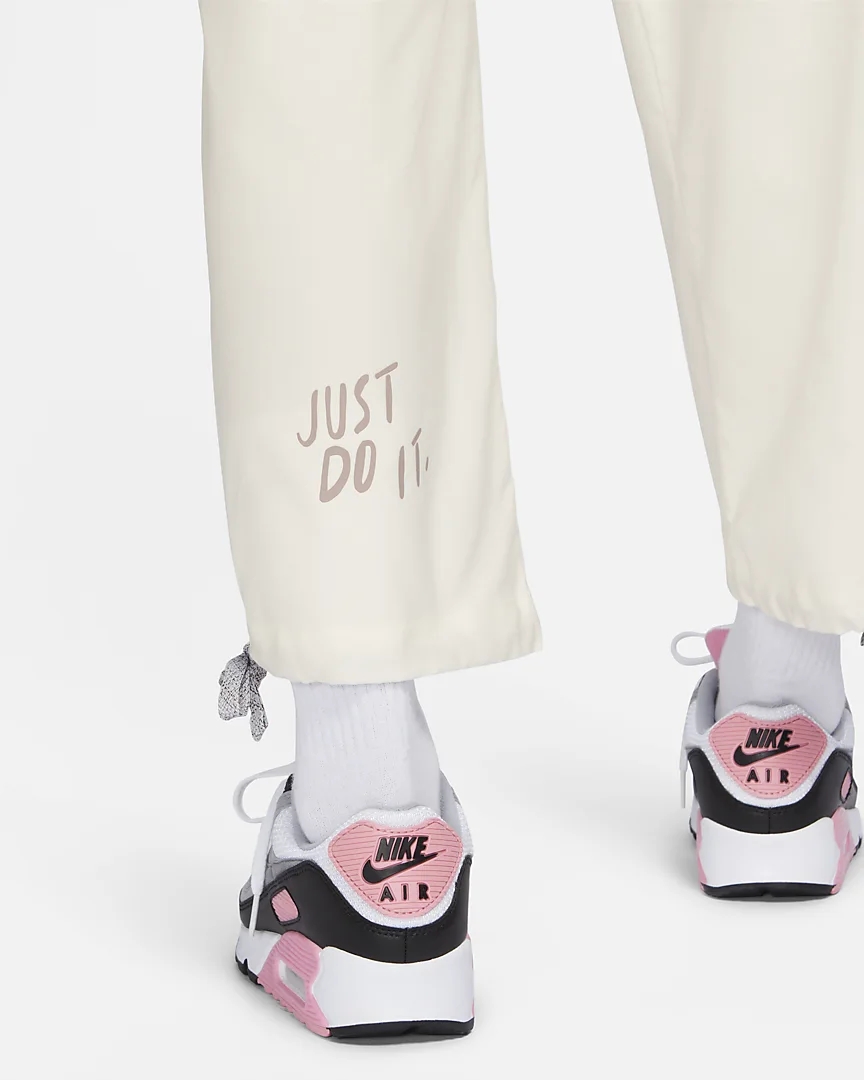 Spodnie damskie Nike AS NSW logo białe - obrazek 6