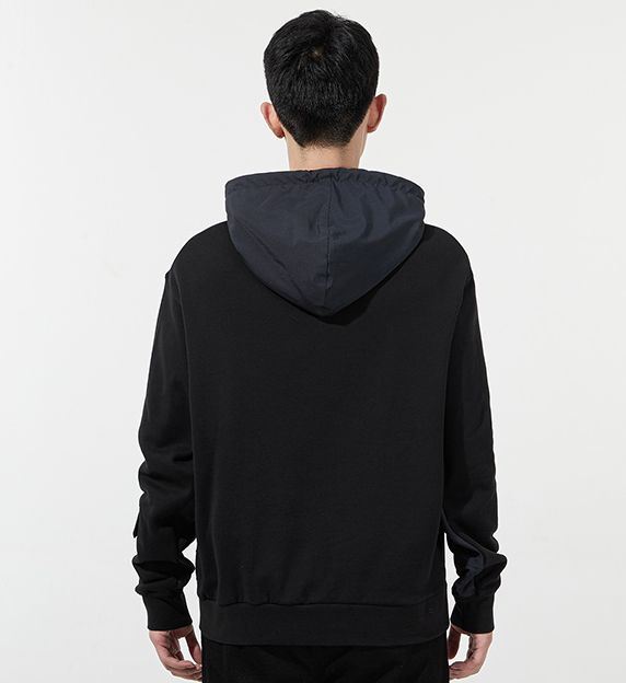 Bluza Adidas Originals Adventure czarna - obrazek 3